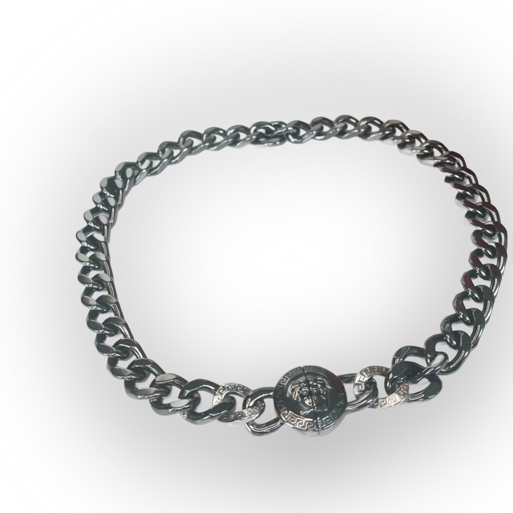Versace EUC Choker Chain Necklace gunmetal